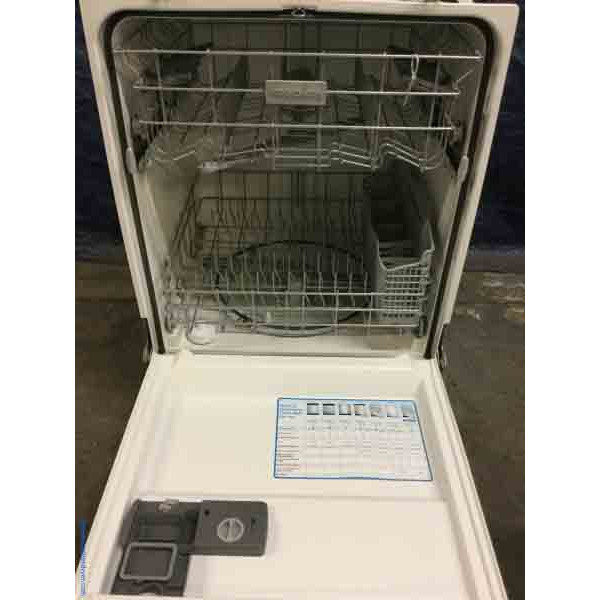 NEW! Stainless Frigidaire Dishwasher, 24" BuiltIn, Hidden Controls, 1
