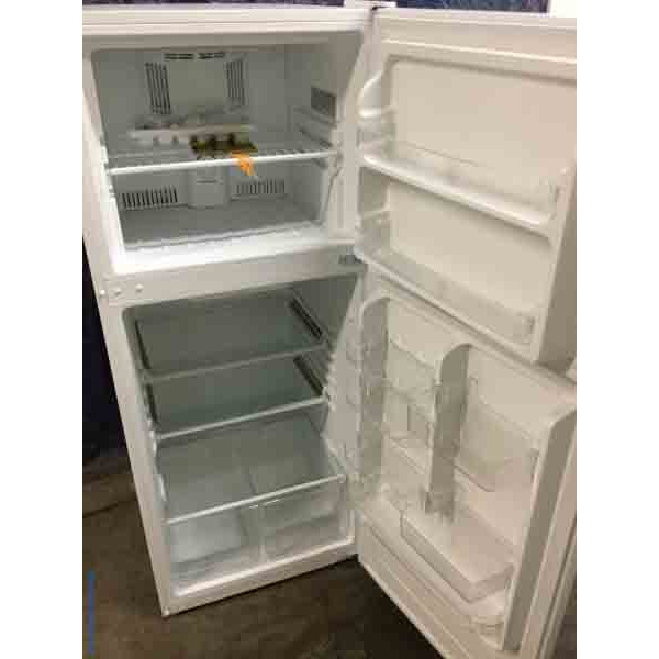 Upright 10 Cu. Ft. Refrigerator in White, Insignia, 1Year Warranty
