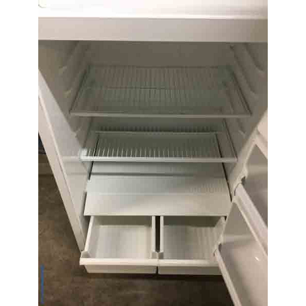 MERRY CHRISTMAS!!!!  Discount Refrigerator, 14 Cu. Ft., White, Hotpoint(GE), 1-Year Warranty!