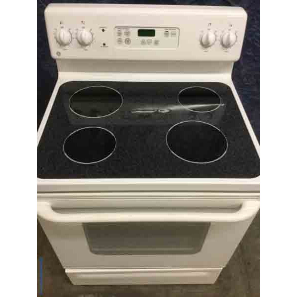 SmoothTop Electric Range, White, 30" Freestanding, GE, 1Year Warranty