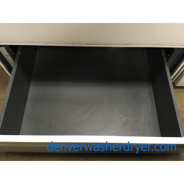 Whirlpool 30″ Free-Standing Electric Coil-Top Range, 1-Year Warranty