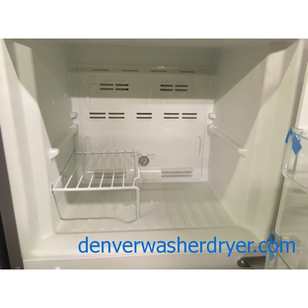 25″ BRAND-NEW Whirlpool Top-Freezer (10.7 Cu. Ft.) Refrigerator, 1-Year Warranty