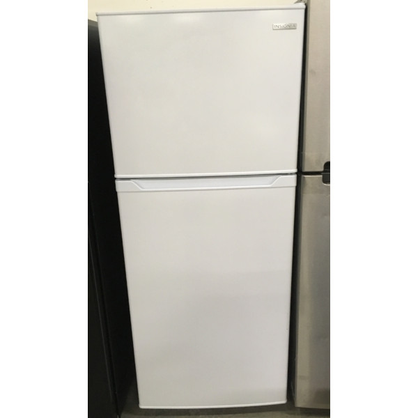 Insignia TopMount (9.9 Cu. Ft.) Refrigerator, 1Year Warranty 4459