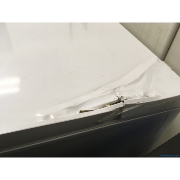 BrandNew Chest Freezer, 7 Cu. Ft., Insignia, White, Cosmetic Damage 4488 Denver Washer Dryer