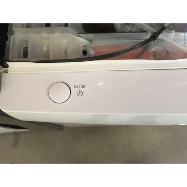 NEW! Bosch 500 Series 24" Recessed Handle Dishwasher, White 4594