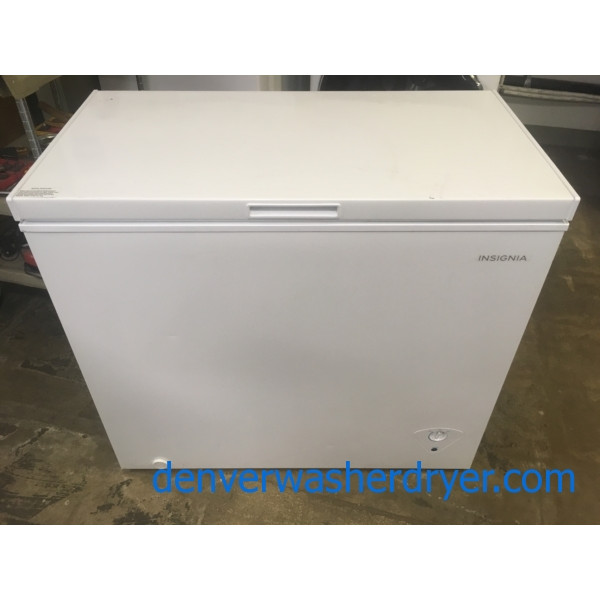 Nice Insignia Chest Freezer, Capacity 7.0 Cu.Ft., White, 37" Wide