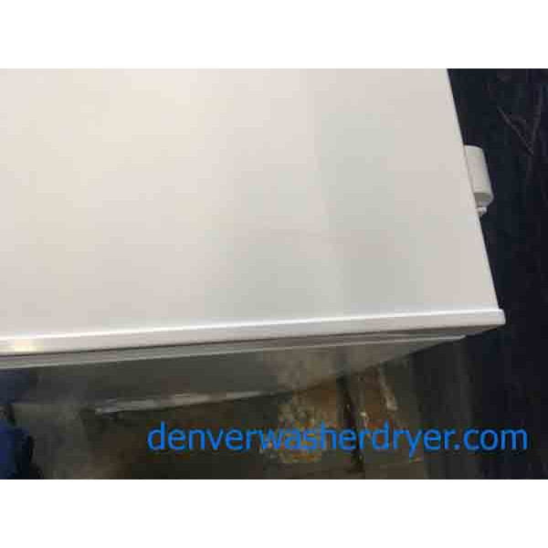 New White Insignia 5 Cubic Foot Chest Freezer Scratch-and-Dent Special