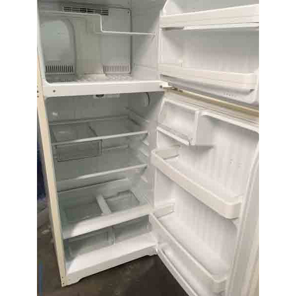 Glorious GE Refrigerator, Large 18 Cu. ft. Capacity, Beige Color, Glass