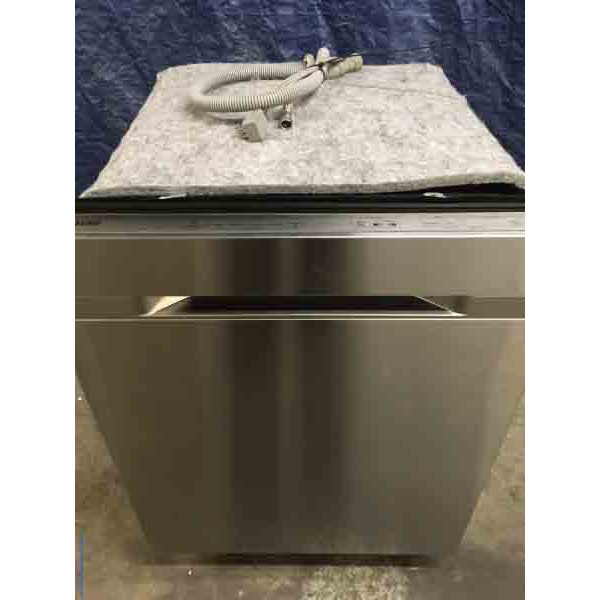 New Stainless Samsung Dishwasher, Three Racks, Hidden Control, 1-Year Warranty