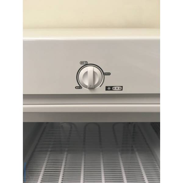 NEW! Insignia Upright Freezer, White, 22″ Wide, 5 Built-In Shelves, Reversible Door Swing, 5.3 Cu.Ft. Capacity, 1-Year Warranty!