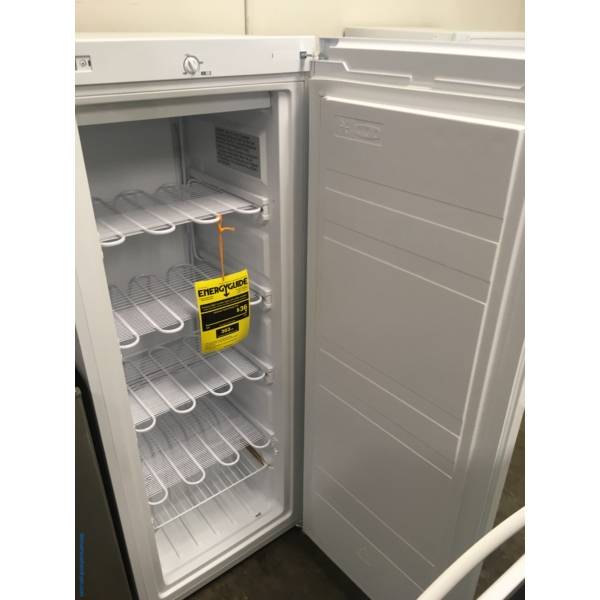 NEW! Insignia Upright White Freezer, 5 Built-In Shelves, 5.3 Cu.Ft. Capacity, Reversible Door Swing, 22″ Wide, 1-Year Warranty!