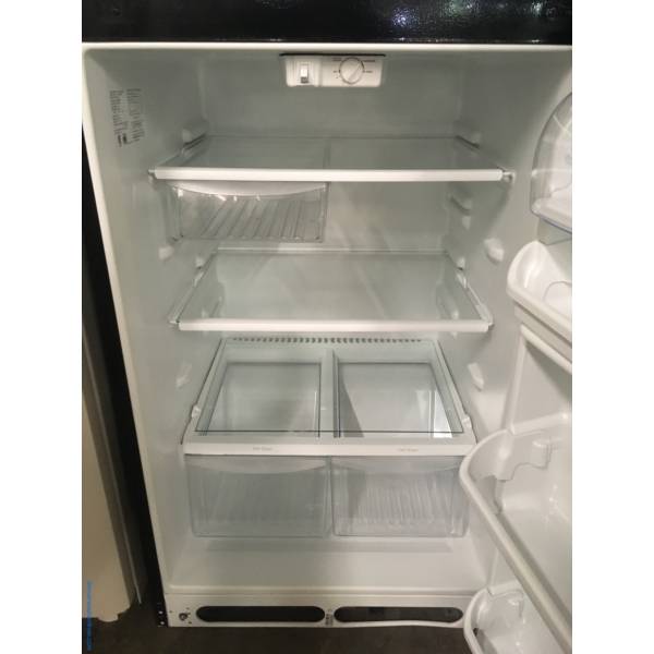 Lightly Used Frigidaire Refrigerator, Top-Mount, Textured Black, 20.4 Cu.Ft. Capacity, 30″ Wide, Glass Shelves, Quality Refurbished, 1-Year Warranty!