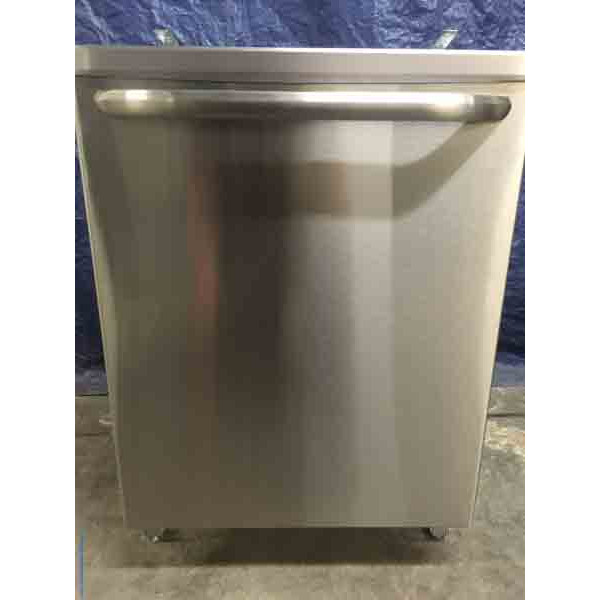 24" BuiltIn Stainless Dishwasher, Frigidaire, Hidden Controls, BrandNew! 1Year Warranty