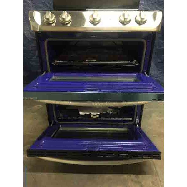 New LG, Self-Cleaning Double Oven Electric Convection Range – Stainless Steel