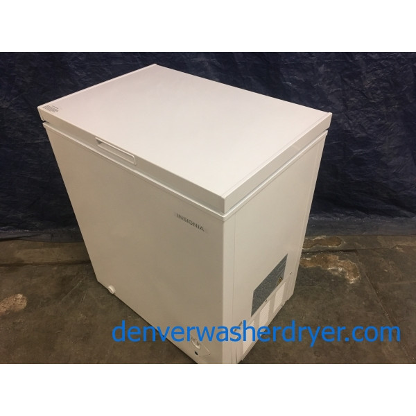 New (Dent) Insignia (5.0 Cu. Ft.) Chest Freezer, White, and 1Year