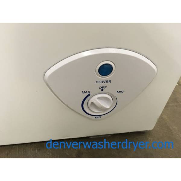 NEW! Insignia White Chest Freezer, Defrost Drain, 3.5 Cu.Ft. Capacity