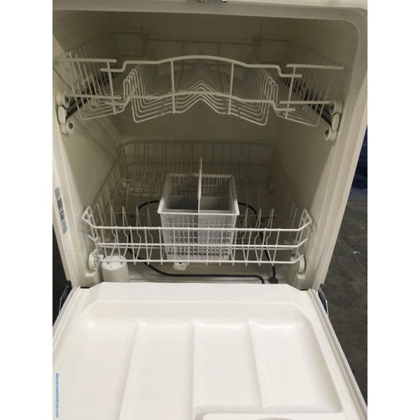 New Hotpoint 24" BuiltIn Dishwasher, 1Year Warranty 3706 Denver