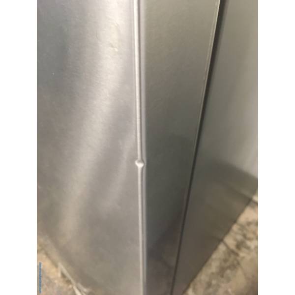 NEW! Scratch/Dent Whirlpool Stainless TopMount Refrigerator, 10.7 Cu