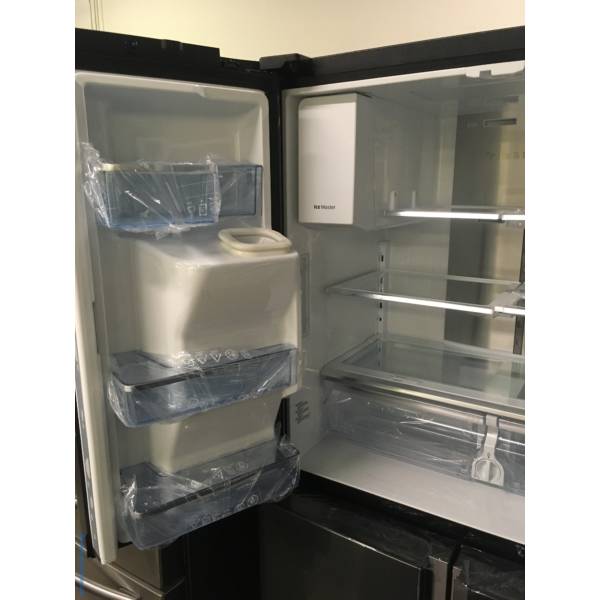 NEW! Scratch/Dent Samsung Black Stainless FrenchDoor Refrigerator
