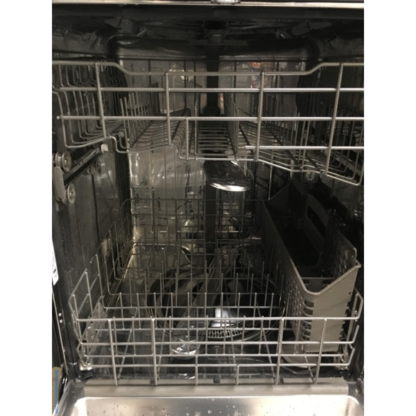 BRAND-NEW Maytag 24″ Built-In Tall Tub Dishwasher with Steam, 1-Year Warranty