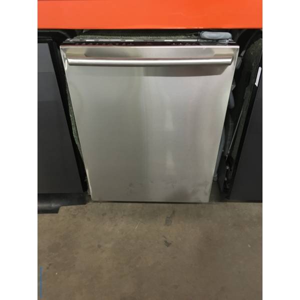 Beautiful Electrolux Stainless Dishwasher, 3Racks, Sanitize and Air Dry Option, Quality