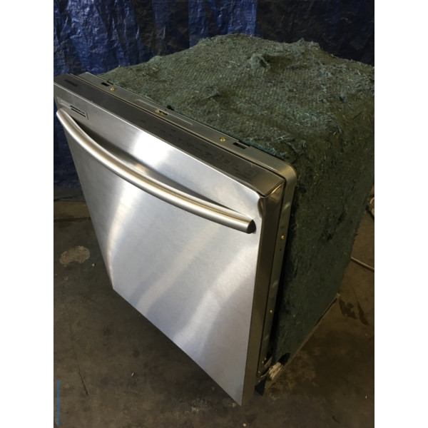 BRAND-NEW 24″ Built-In Samsung Stainless-Steel Top-Control Dishwasher, 1-Year Warranty