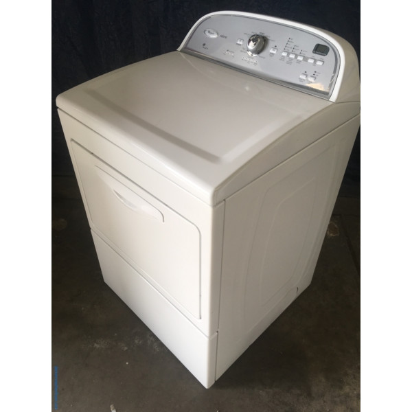 Whirlpool Cabrio Electric Dryer w/Accu-Dry, 1-Year Warranty - #3935