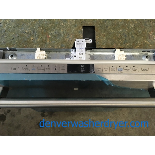 BRANDNEW 24" BuiltIn Stainless Thermador Professional Handle Fully