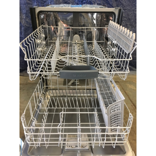 BRANDNEW Stainless Bosch AscentaSeries 24" BuiltIn full Console