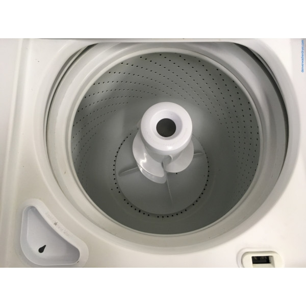 Whirlpool Top-Load Washing Machine, 3.4 Cu Ft, Agitator, Clean and Good Working!
