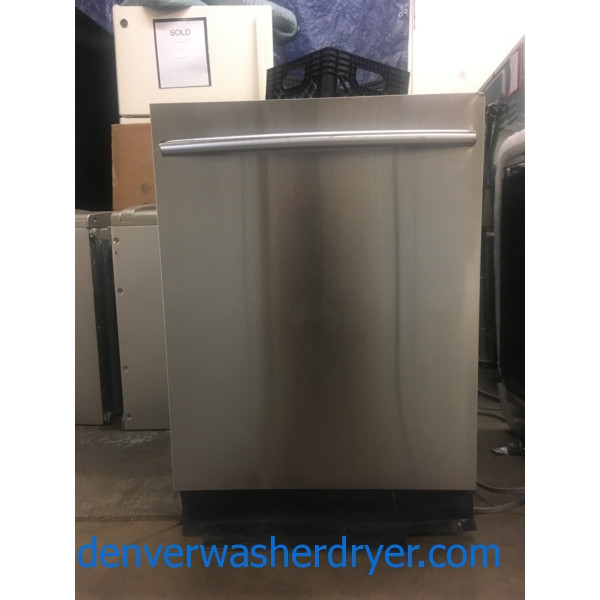 BRANDNEW Samsung StormWash 24" TopControl BuiltIn Stainless