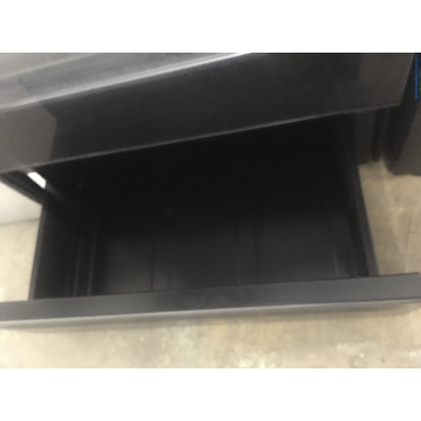 30″ Black GE Electric 4-Burner Glass-Top Stove|Oven, 1-Year Warranty