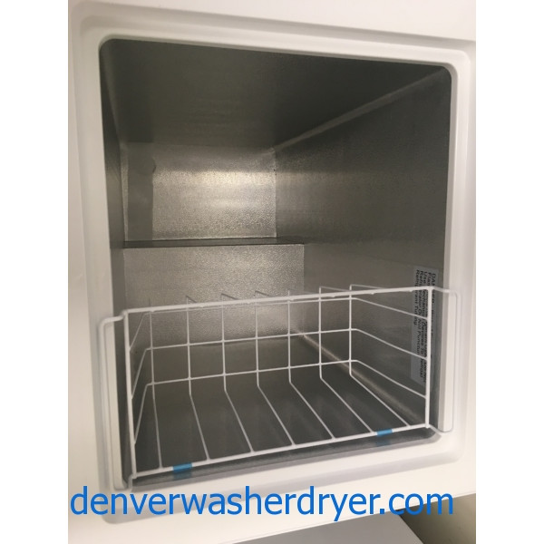 BRANDNEW Insignia Chest (3.5 Cu. Ft.) Freezer, 1Year Warranty 4197