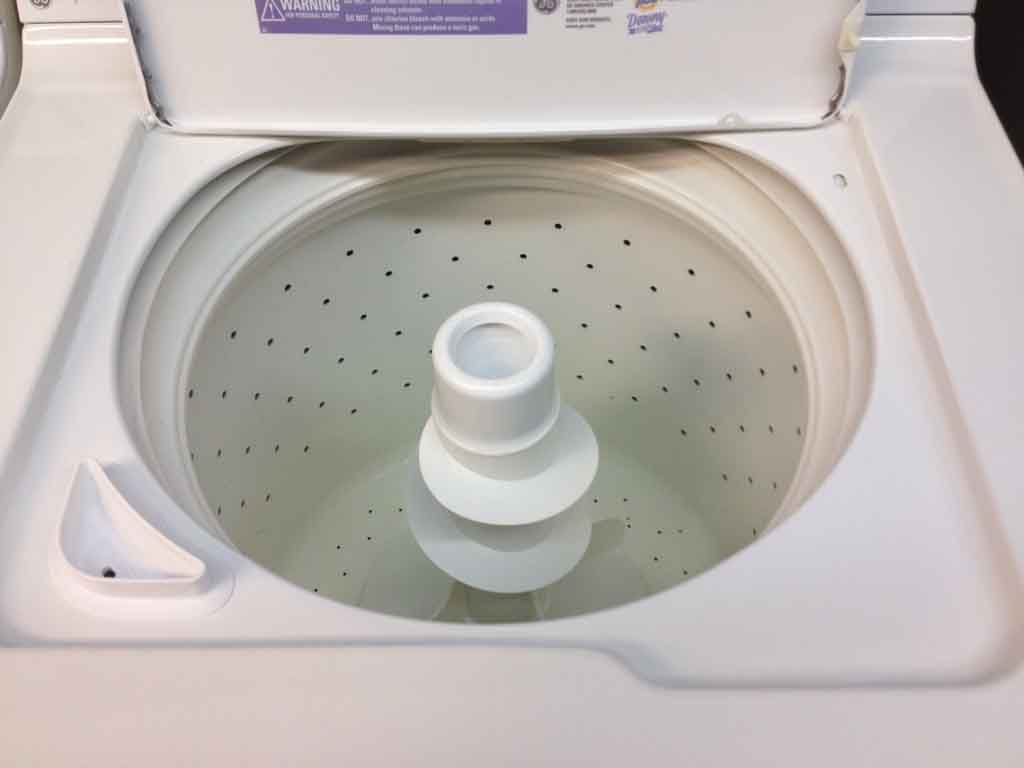 Very Nice GE Profile Washer/Dryer Set