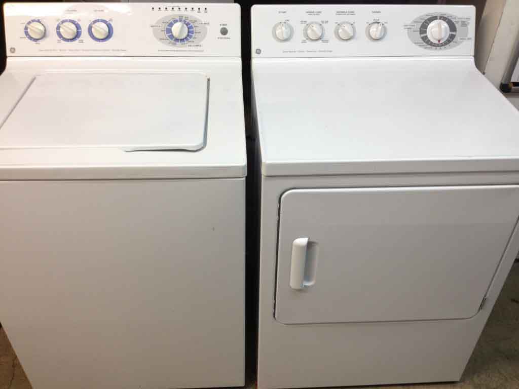 Solid GE Washer/Dryer Set