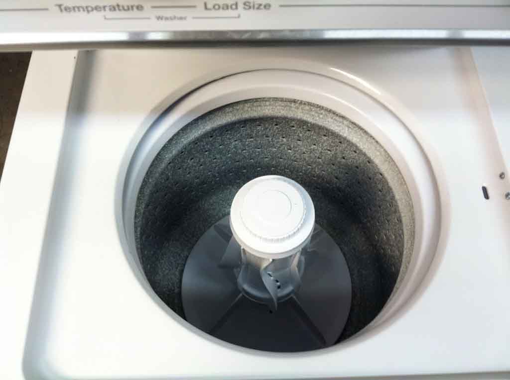 Stunning 24″ Whirlpool Thin Twin Stackable Washer/Dryer