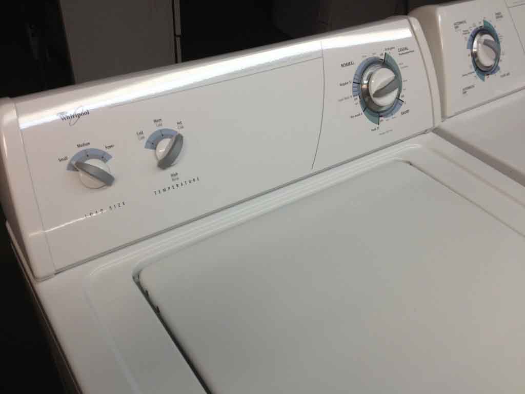 Fantastic Whirlpool Washer/Dryer Set