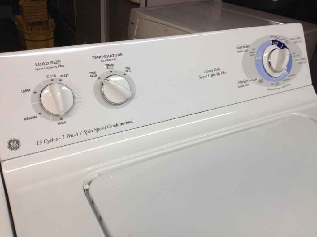 Solid GE Washer/Dryer