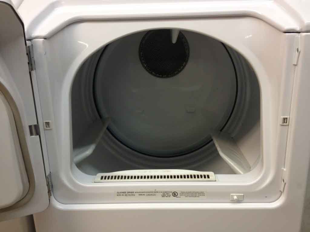 Maytag Ensignia Washer/Dryer
