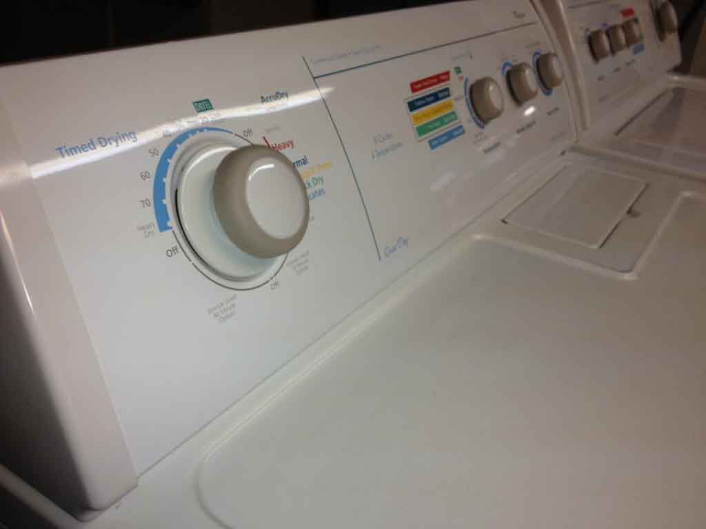 Solid Whirlpool Washer/Dryer, Matching Set