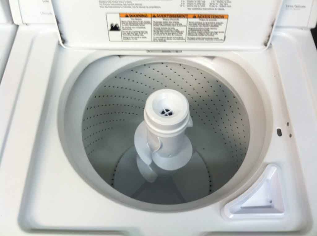 Matching Whirlpool Ultimate Care II Washer/Dryer Set
