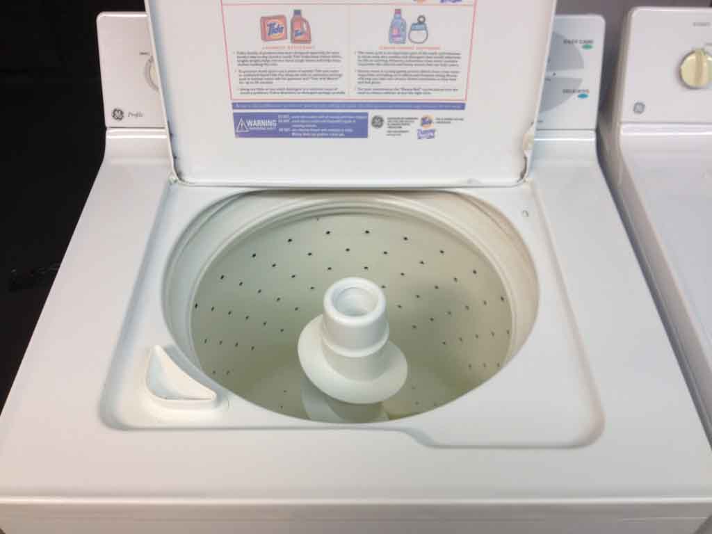 GE Profile Washer/*GAS* Dryer