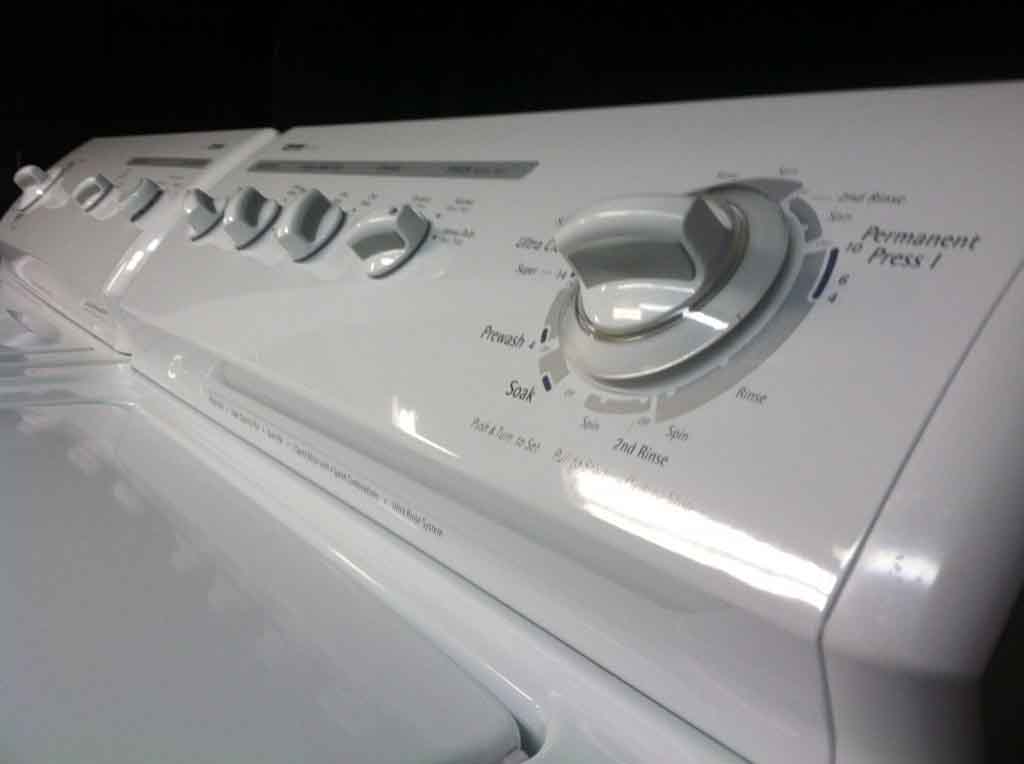 Breathtaking Matching Kenmore 80 Series Washer/Dryer Set
