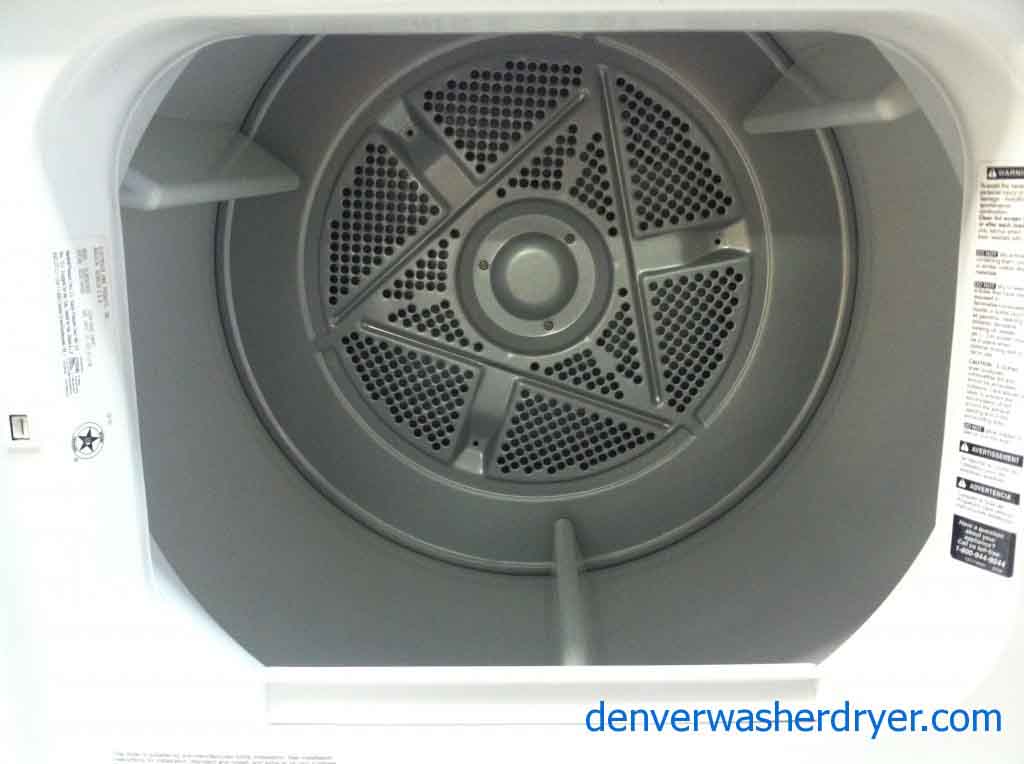 Amazing Frigidaire Washer/Gas Dryer Set