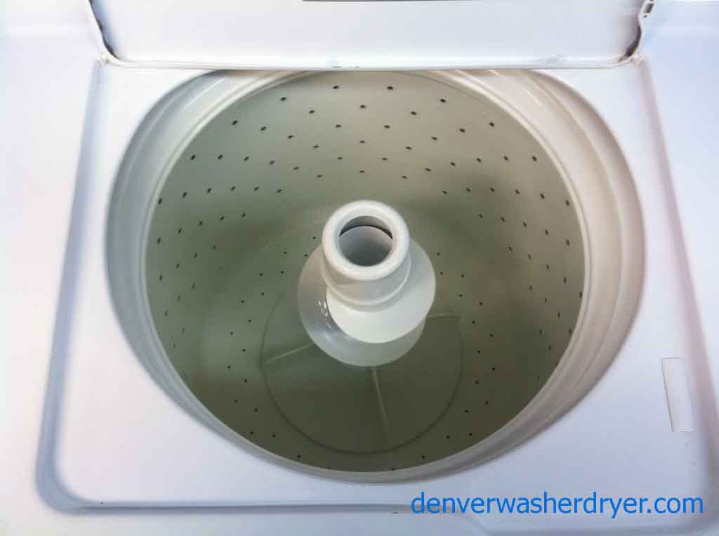 Gorgeous GE Washer/Dryer Set
