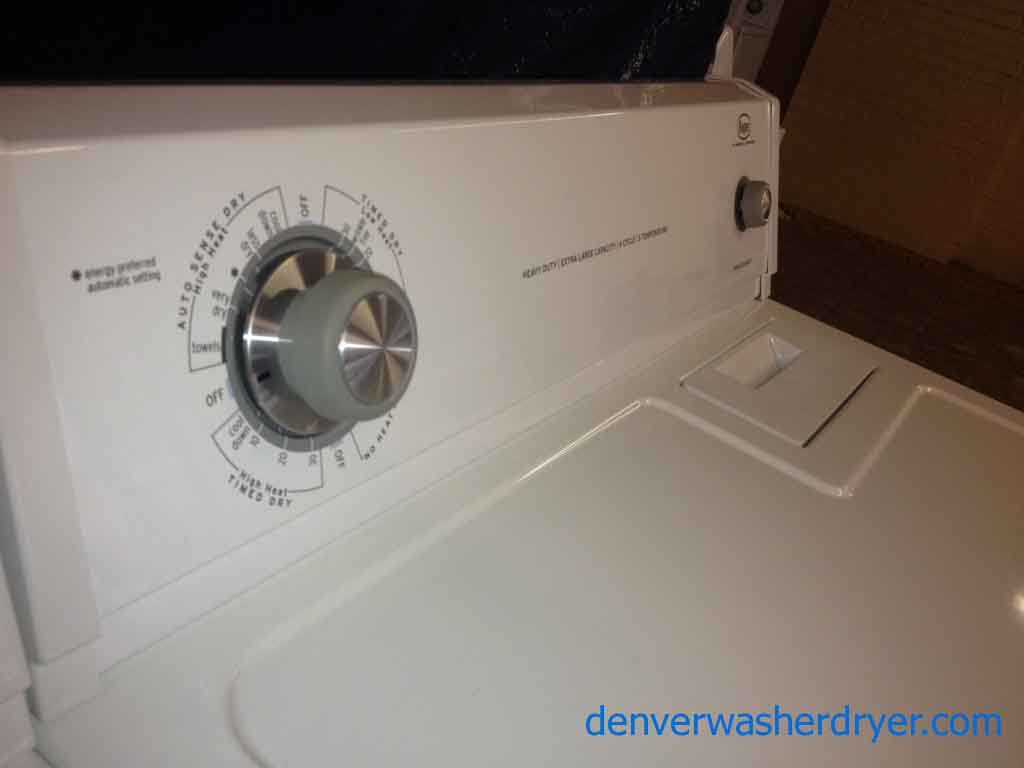 Real Nice Roper Washer/Dryer, Matching Set