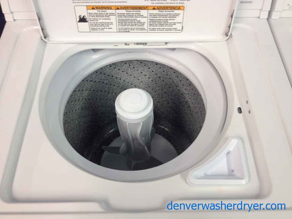 Kirkland Signature Washer/Dryer by Whirlpool, excellent condition!