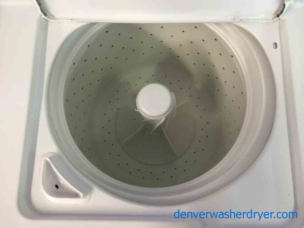 Glimmering GE Washer/Dryer Set