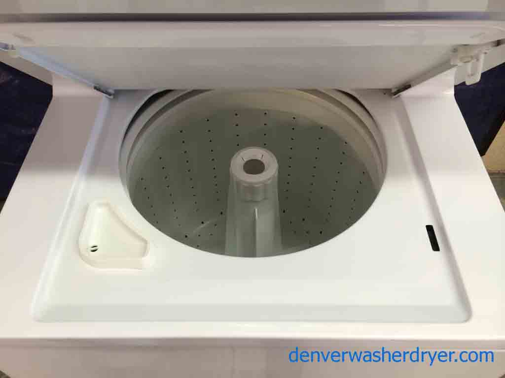 Frigidaire Stack Washer/Dryer, Super Capacity, Lightly Used, Amazing Condition!