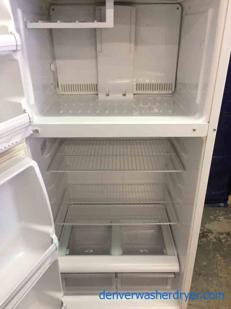 Hotpoint Refrigerator, 15 Cubic Foot, Good Shape